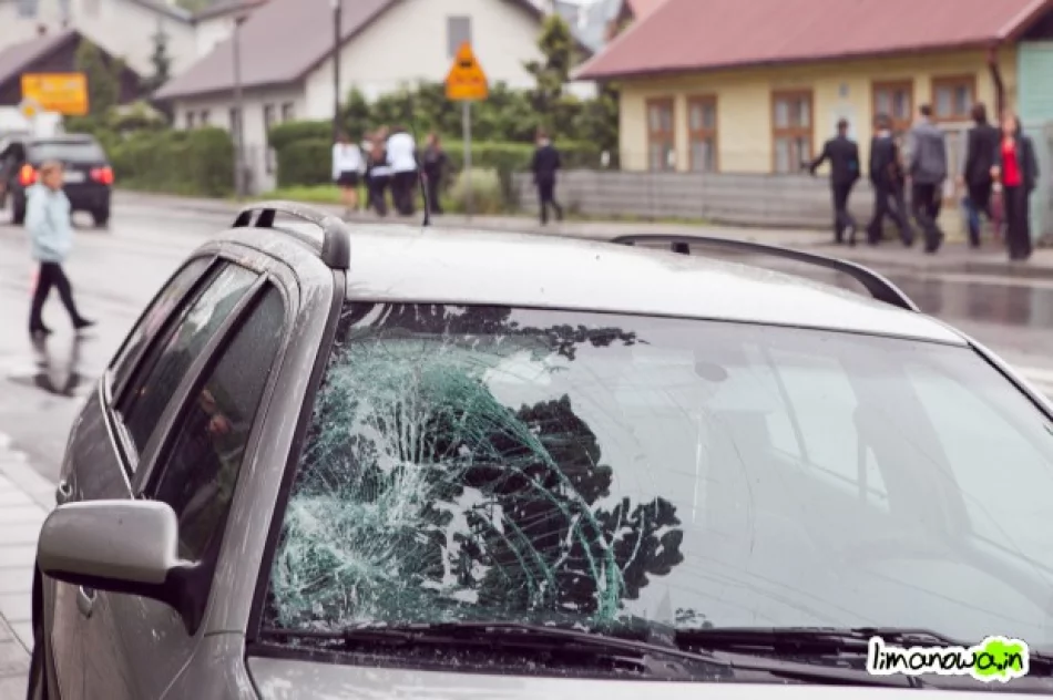 Trzy osoby niegroźnie potrącone - zdjęcie 2