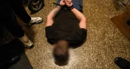 Akcja kontrterrorystów: 12 osób zatrzymanych za handel narkotykami (ZDJĘCIA I WIDEO) - zdjęcie 2