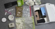 Akcja kontrterrorystów: 12 osób zatrzymanych za handel narkotykami (ZDJĘCIA I WIDEO) - zdjęcie 4