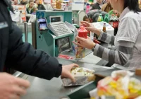 Coraz więcej przeciwników zakazu handlu w niedzielę - zdjęcie główne