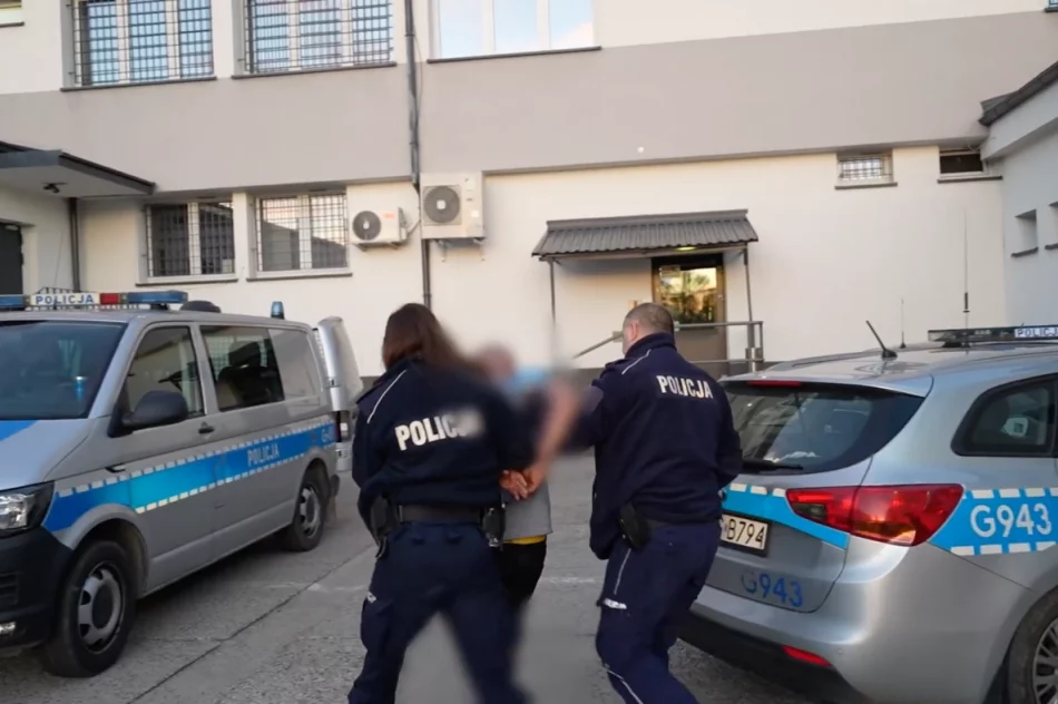 Akcja kontrterrorystów: 12 osób zatrzymanych za handel narkotykami (ZDJĘCIA I WIDEO) - zdjęcie 16