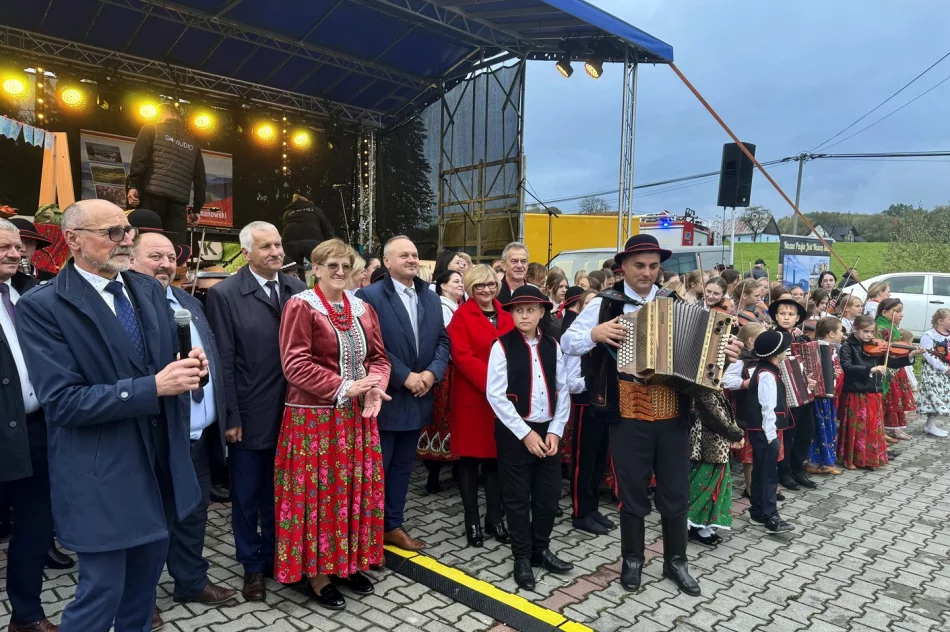 „Święto Kapusty” ponownie zawitało do Siekierczyny - zdjęcie 12