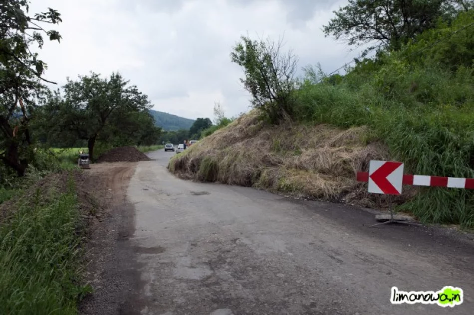 Runął dom, mieszkańcy kolejnych żyją w strachu - zdjęcie 2