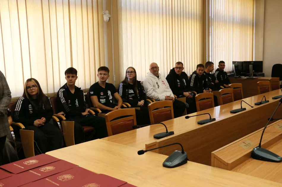 Spotkanie z karatekami z Limanowskiego Klubu Kyokushin Karate - zdjęcie 5