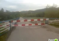 Mieszkańcy Jaworznej ratowali most (video) - zdjęcie główne