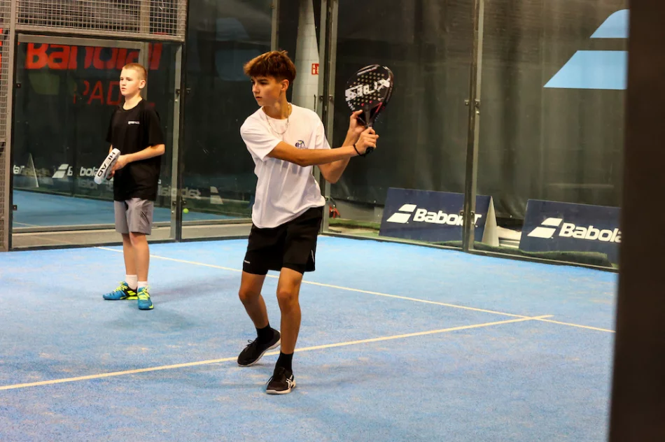 Wiktor Kołodziej wicemistrzem Polski juniorów U16 w padlu - zdjęcie 9