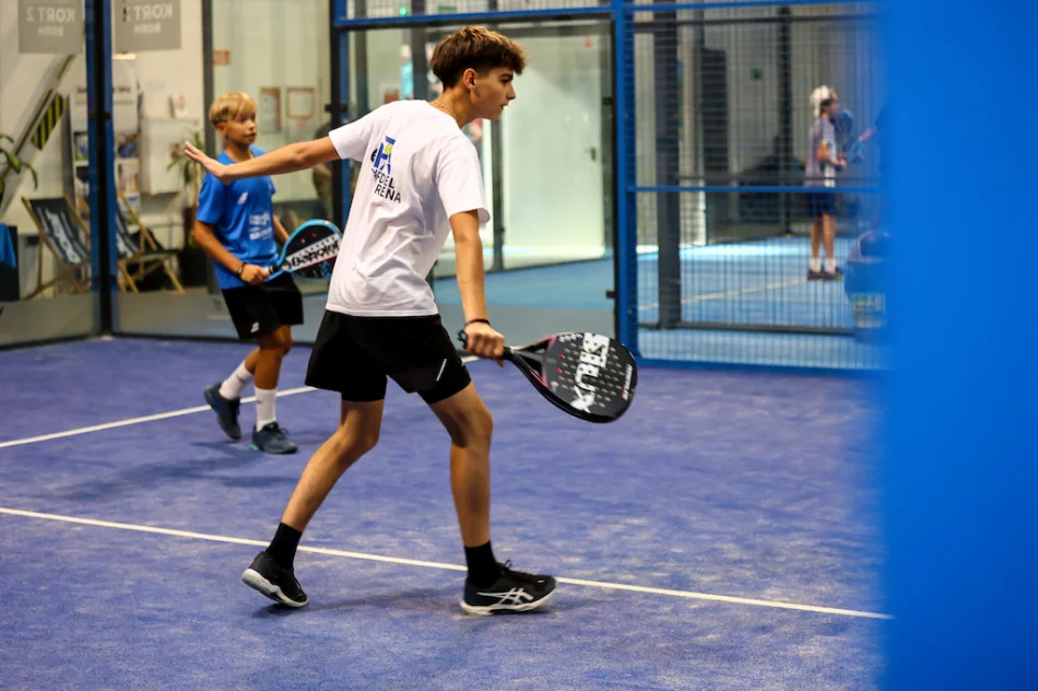 Wiktor Kołodziej wicemistrzem Polski juniorów U16 w padlu - zdjęcie 6