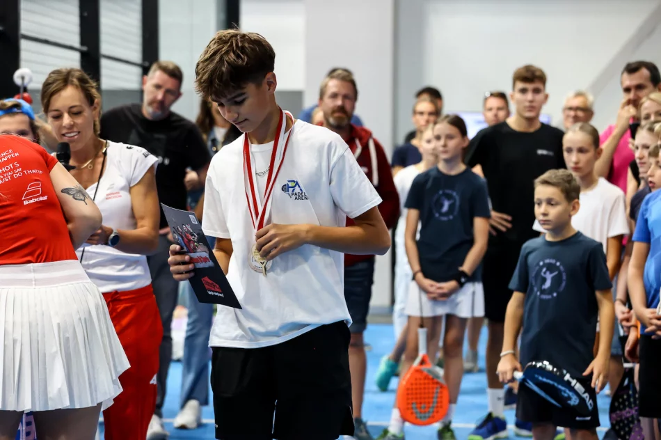 Wiktor Kołodziej wicemistrzem Polski juniorów U16 w padlu - zdjęcie 3