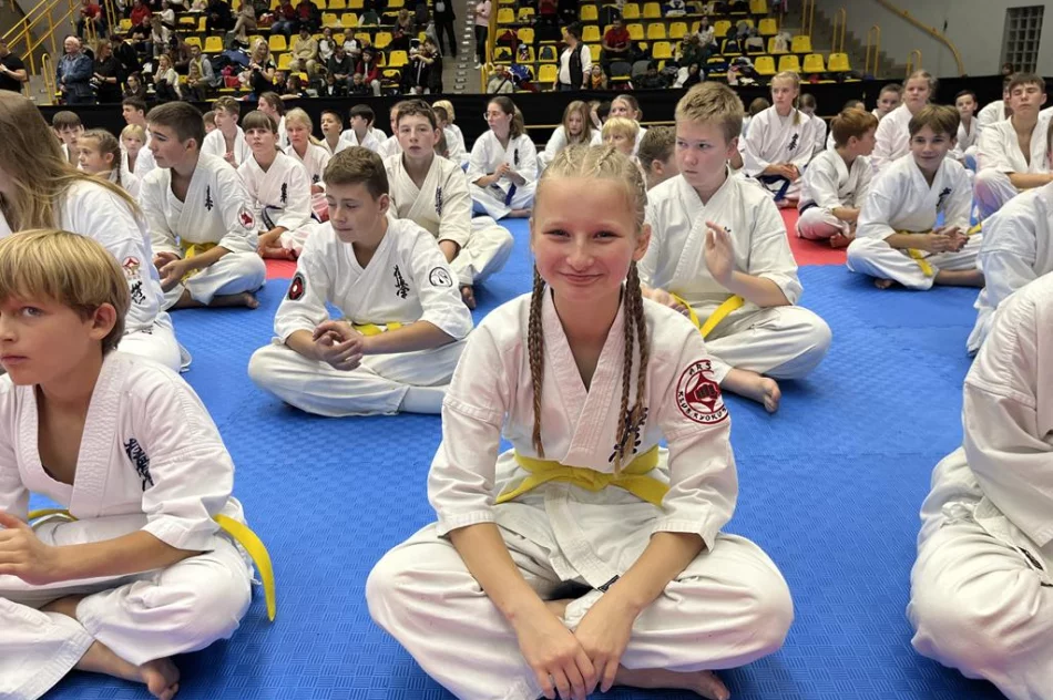 9 medali karateków ARS Limanowa – JONIEC Team na Ogólnopolskim Turnieju Karate Kyokushin „SARI CUP” w Żorach - zdjęcie 11