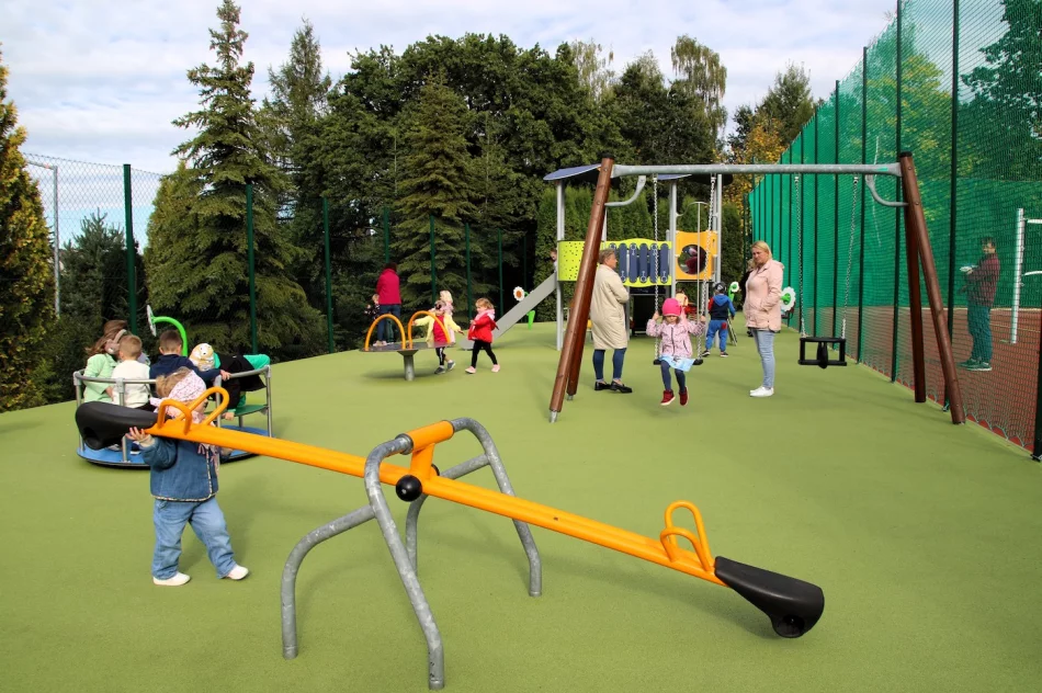 Zmodernizowano kompleks boisk sportowych - zdjęcie 4