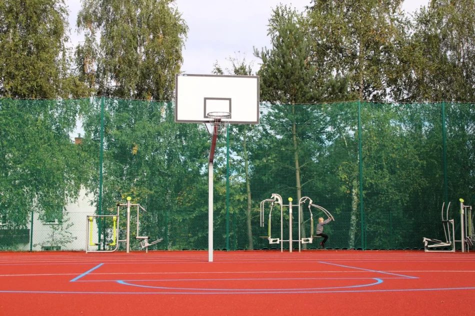 Zmodernizowano kompleks boisk sportowych - zdjęcie 7
