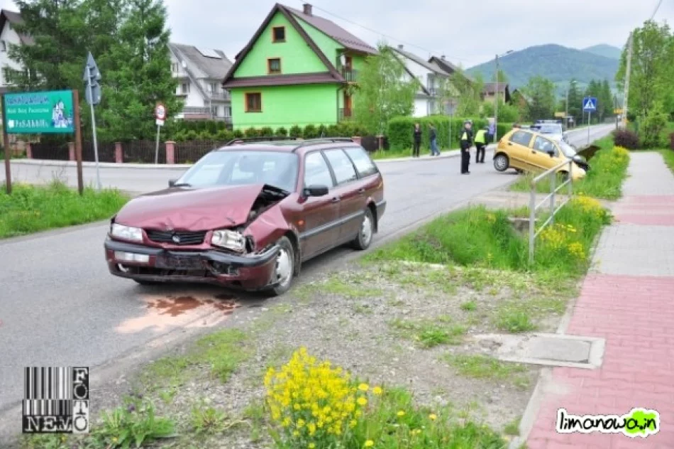 Wypadek na skrzyżowaniu - zdjęcie 2