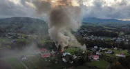 Pożar zabudowań gospodarczych (ZDJĘCIA I WIDEO) - zdjęcie 4