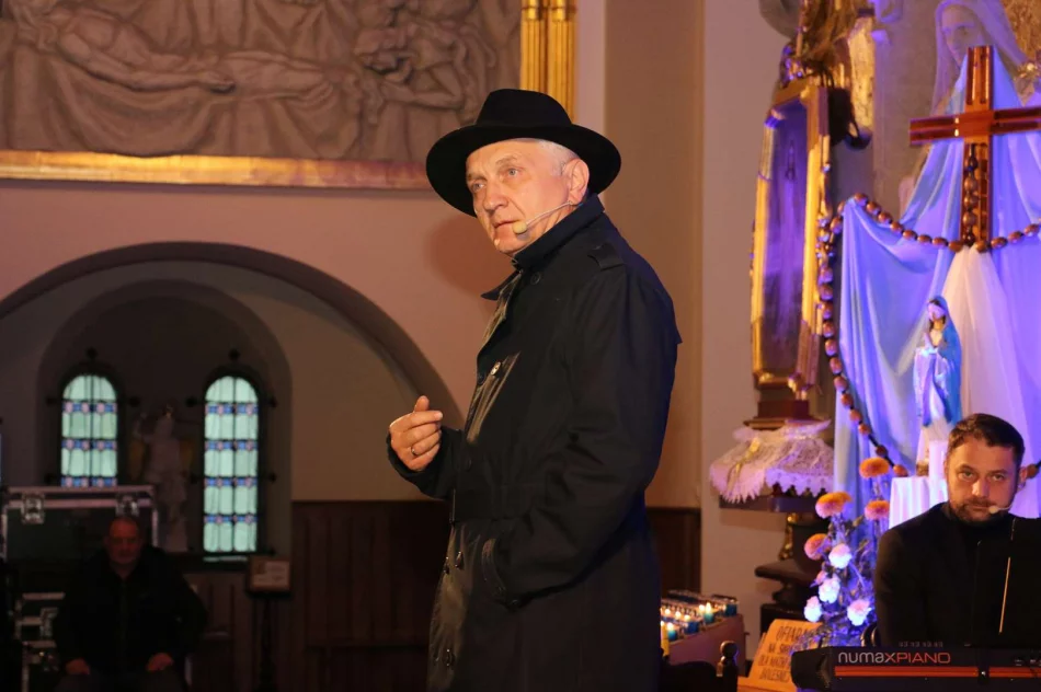 13 października | Widowisko muzyczne „Kardynał Wyszyński Prymas niezłomny” - zdjęcie 16