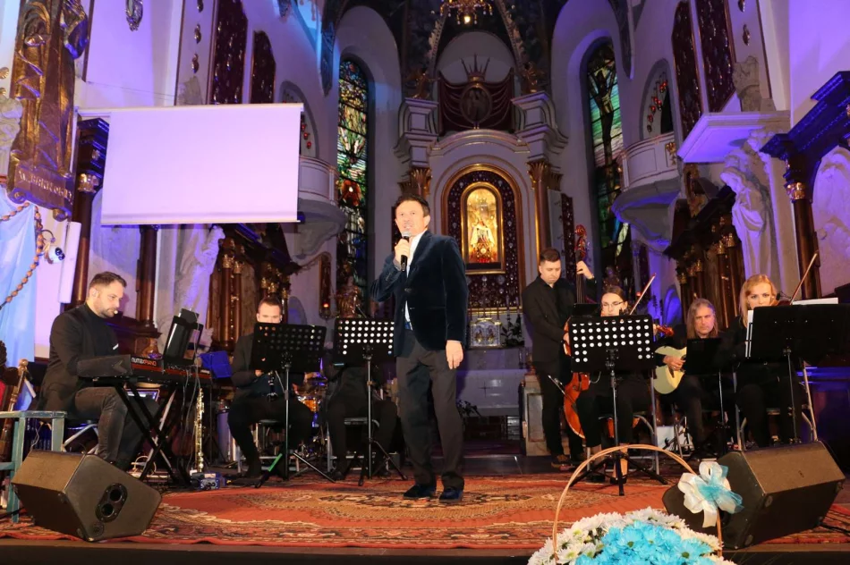 13 października | Widowisko muzyczne „Kardynał Wyszyński Prymas niezłomny” - zdjęcie 18