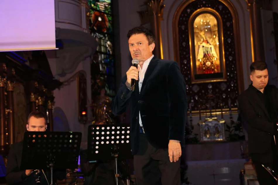 13 października | Widowisko muzyczne „Kardynał Wyszyński Prymas niezłomny” - zdjęcie 19