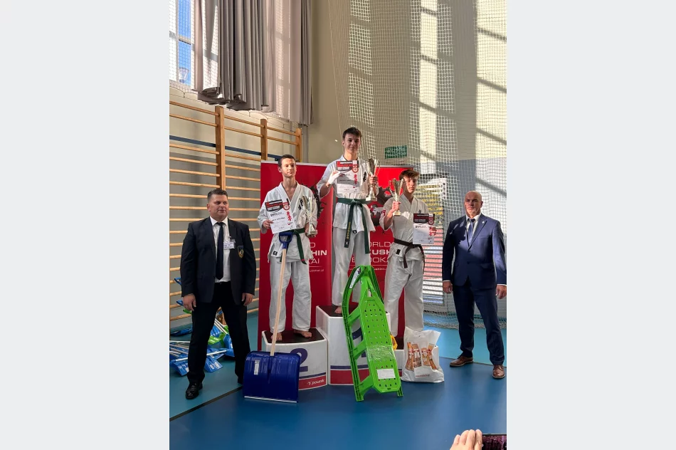 Karatecy z Grand Prix Beskidów wrócili w dobrych nastrojach - zdjęcie 2