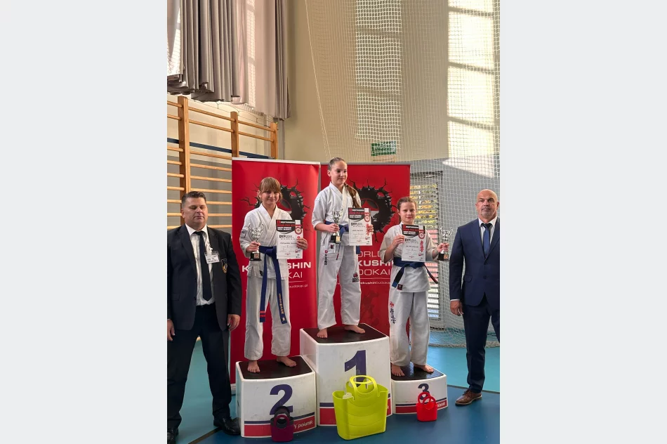 Karatecy z Grand Prix Beskidów wrócili w dobrych nastrojach - zdjęcie 9