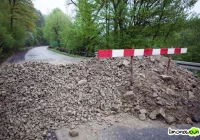 Samowolka na drodze - zdjęcie główne