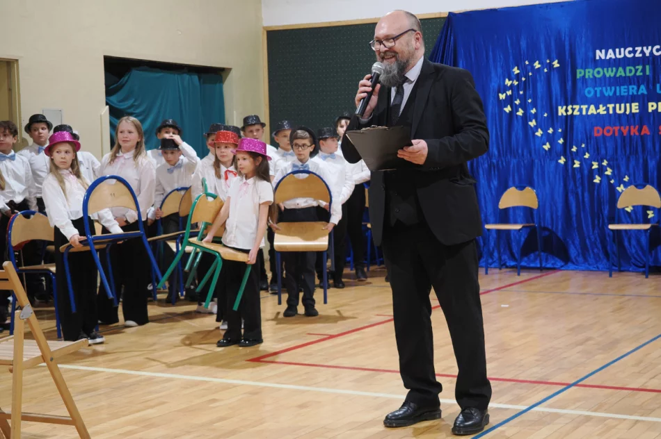 Dzień Edukacji Narodowej w Szkole Podstawowej Nr 3 w Limanowej - zdjęcie 8