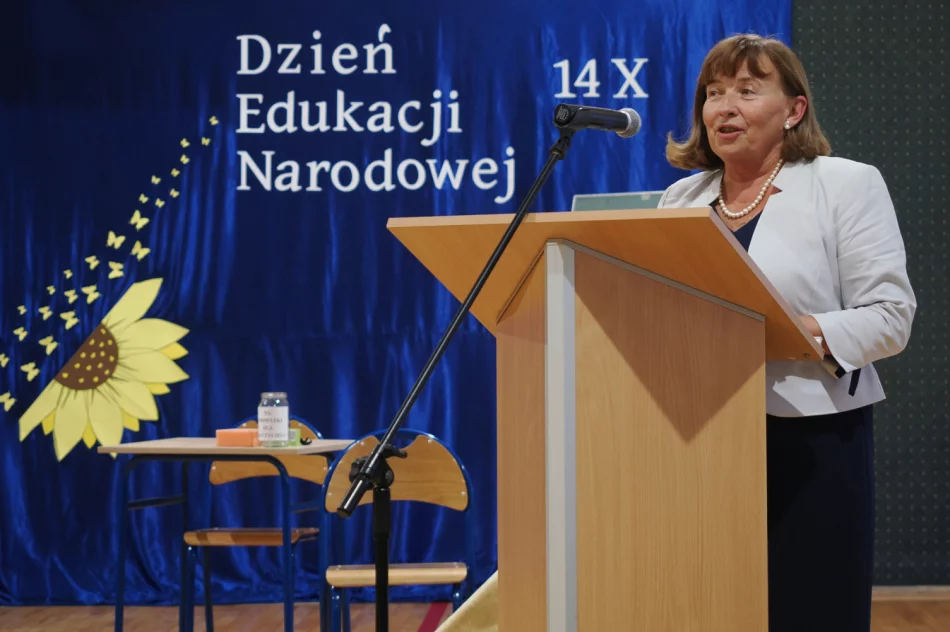 Dzień Edukacji Narodowej w Szkole Podstawowej Nr 3 w Limanowej - zdjęcie 9