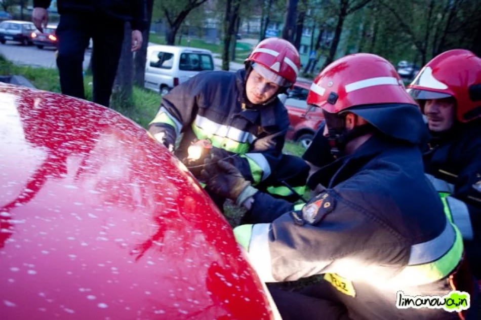 Płonął samochód - zdjęcie 3