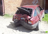 Karetka jadąca do potrąconego miała wypadek - zdjęcie główne