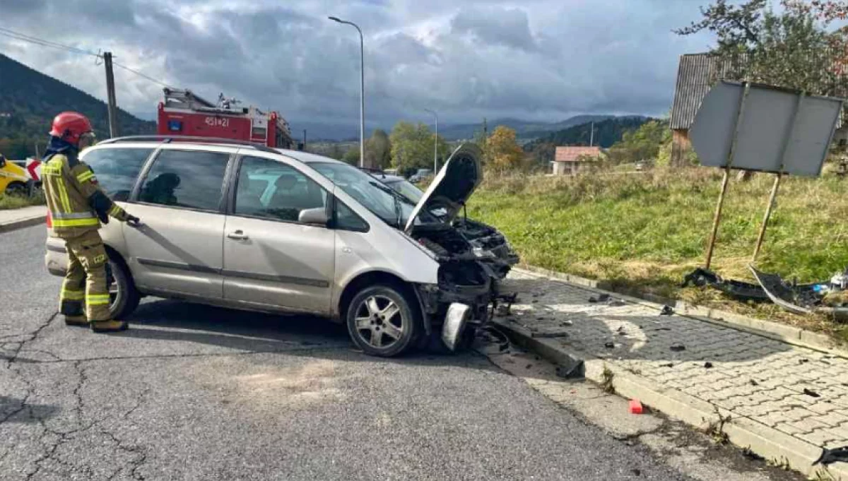 Kolizja w Roztoce/fot.: OSP Zalesie