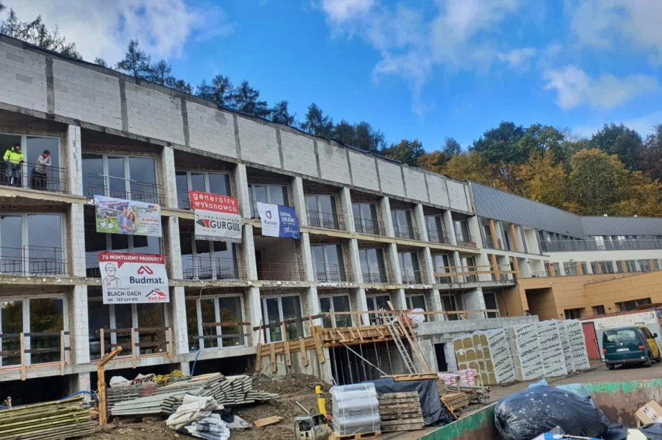 Stary hotel zmienia się w “zaplecze noclegowe LDK” - zdjęcie 5