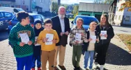 Promocja elementów odblaskowych wśród Seniorów – akcja SP nr 2 w Limanowej - zdjęcie 2