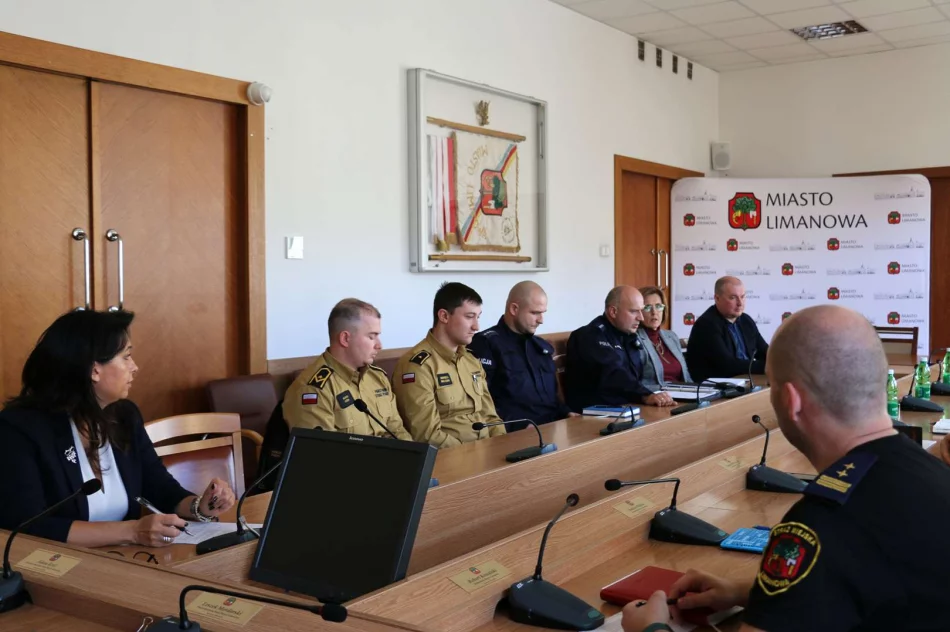 18 października | Posiedzenie MZZK i przygotowanie placówek szkolnych do przeprowadzenia ewakuacji - zdjęcie 3