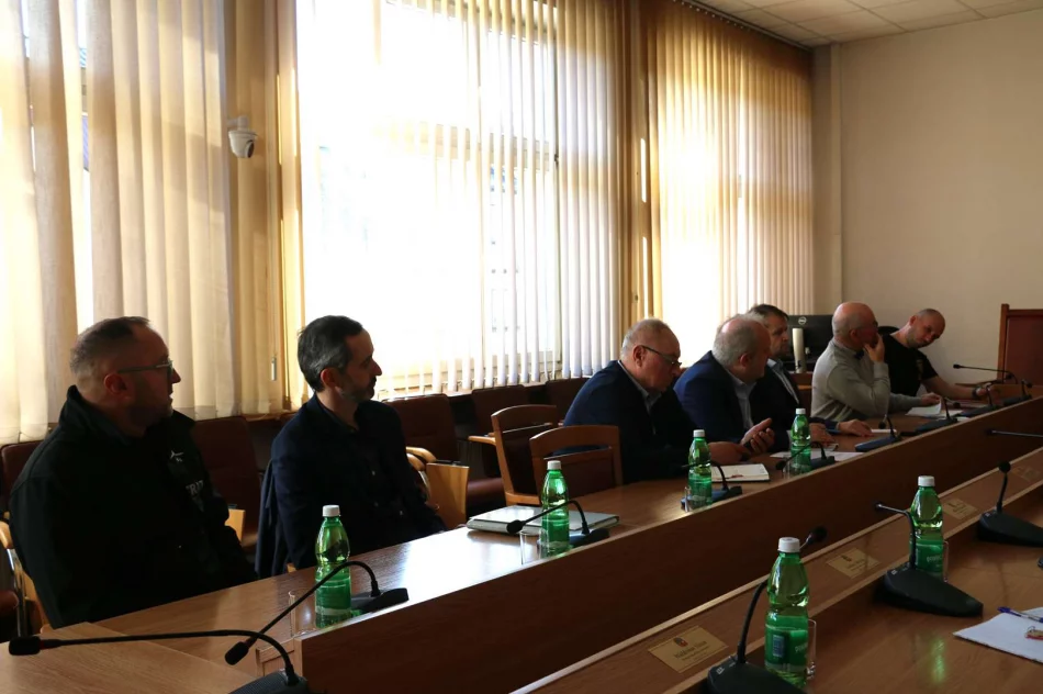 18 października | Posiedzenie MZZK i przygotowanie placówek szkolnych do przeprowadzenia ewakuacji - zdjęcie 5