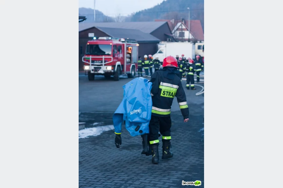 Wyciek amoniaku w mleczarni - zdjęcie 3