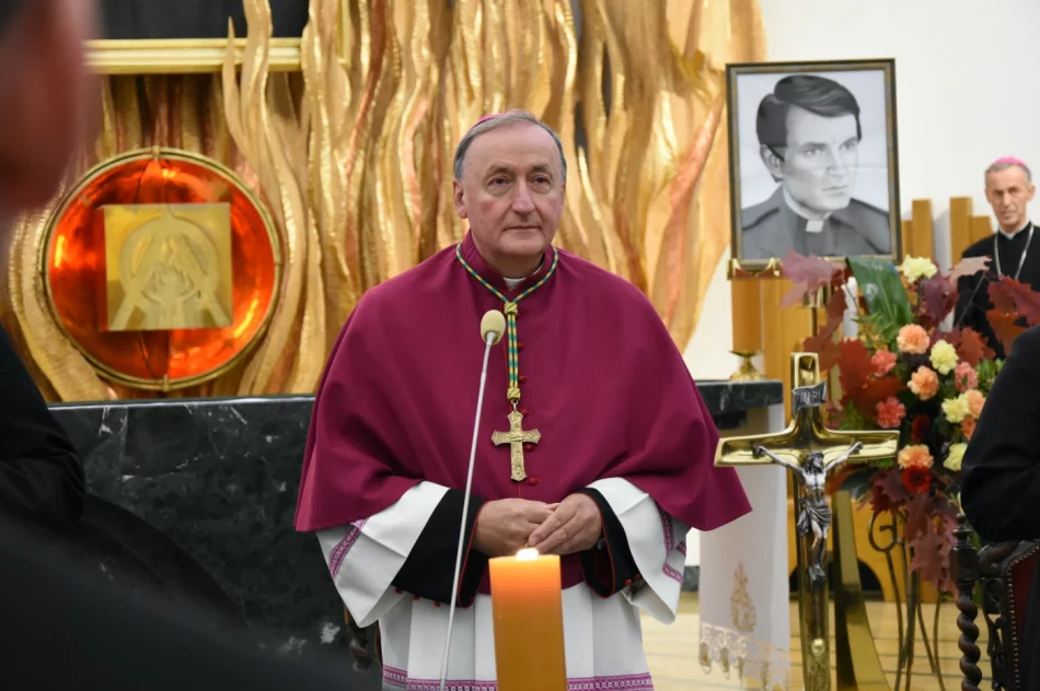 Rozpoczął się diecezjalny etap procesu beatyfikacyjnego ks. Jana Czuby - zdjęcie 13
