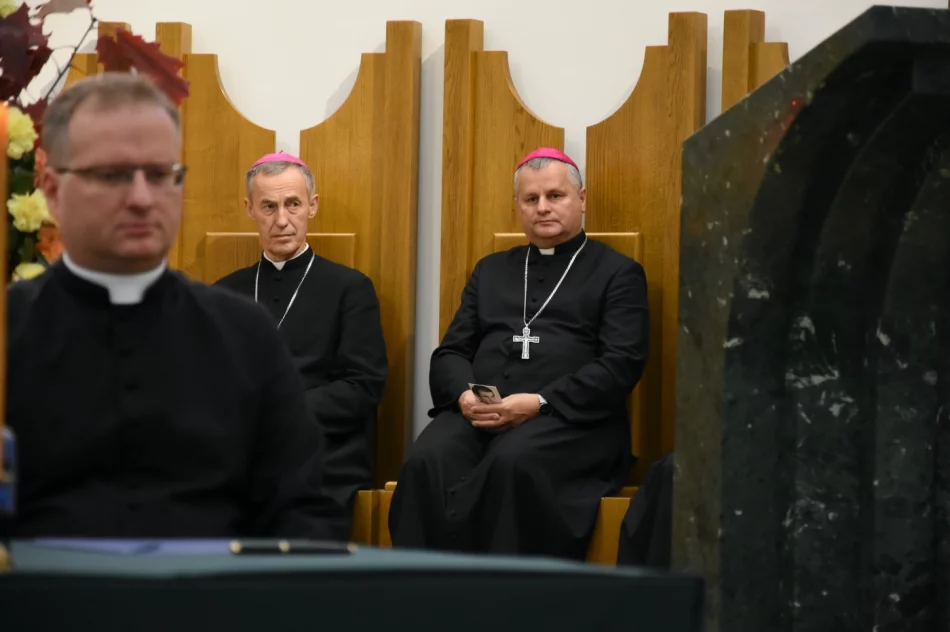 Rozpoczął się diecezjalny etap procesu beatyfikacyjnego ks. Jana Czuby - zdjęcie 20