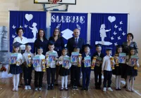Święto Szkoły w Szkole Podstawowej Nr 1 w Starej Wsi - zdjęcie główne