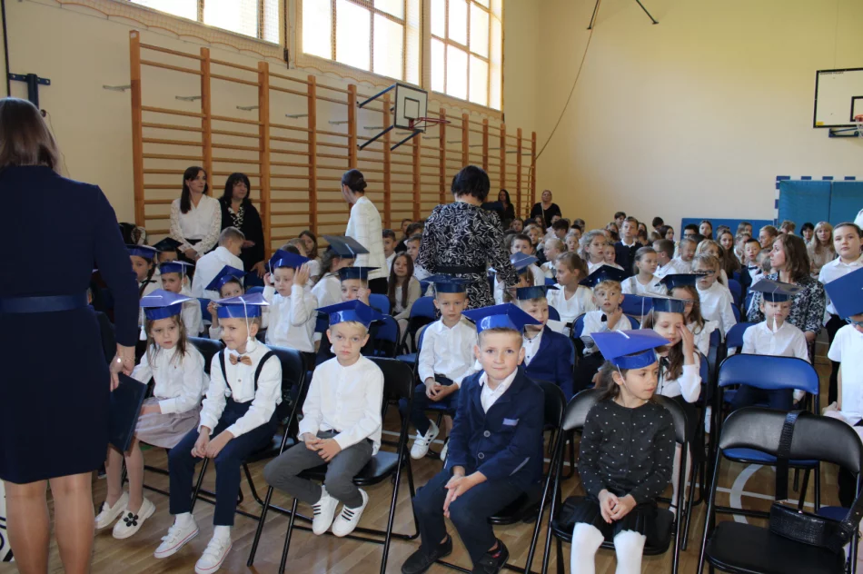 Święto Szkoły w Szkole Podstawowej Nr 1 w Starej Wsi - zdjęcie 6