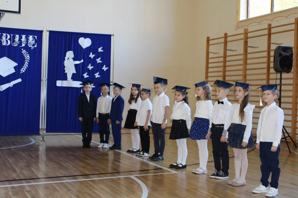 Święto Szkoły w Szkole Podstawowej Nr 1 w Starej Wsi - zdjęcie 13