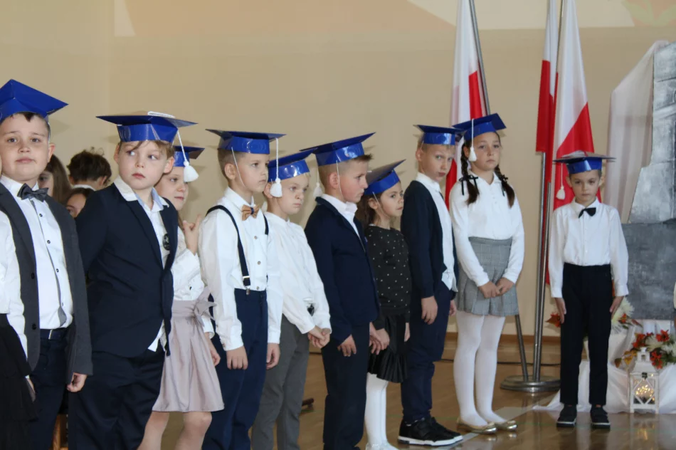 Święto Szkoły w Szkole Podstawowej Nr 1 w Starej Wsi - zdjęcie 17