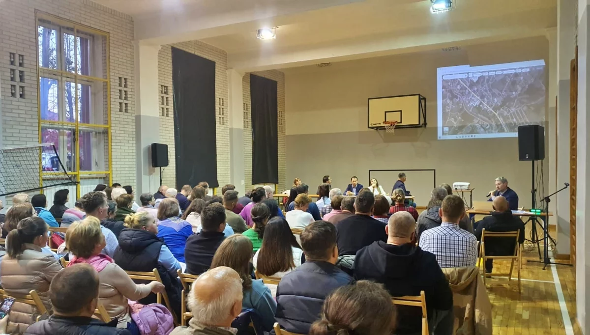 Osiedle podzielone, nerwy na spotkaniu. Co z przejazdem ul. Graniczną? 