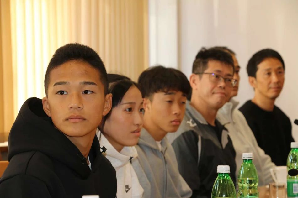  Karatecy z Japonii z wizytą w Urzędzie Miasta - zdjęcie 11