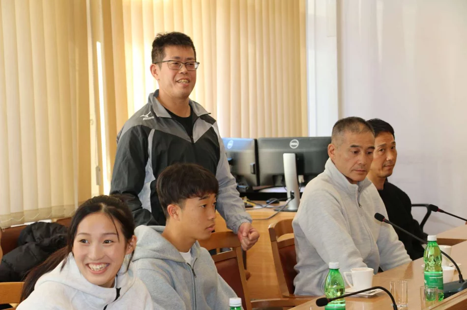  Karatecy z Japonii z wizytą w Urzędzie Miasta - zdjęcie 15