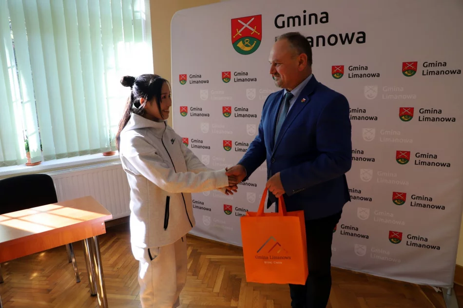 Karatecy z Japonii z wizytą u Wójta Gminy Limanowa - zdjęcie 15