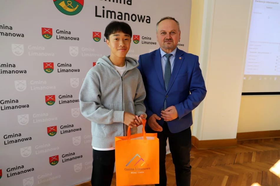 Karatecy z Japonii z wizytą u Wójta Gminy Limanowa - zdjęcie 18