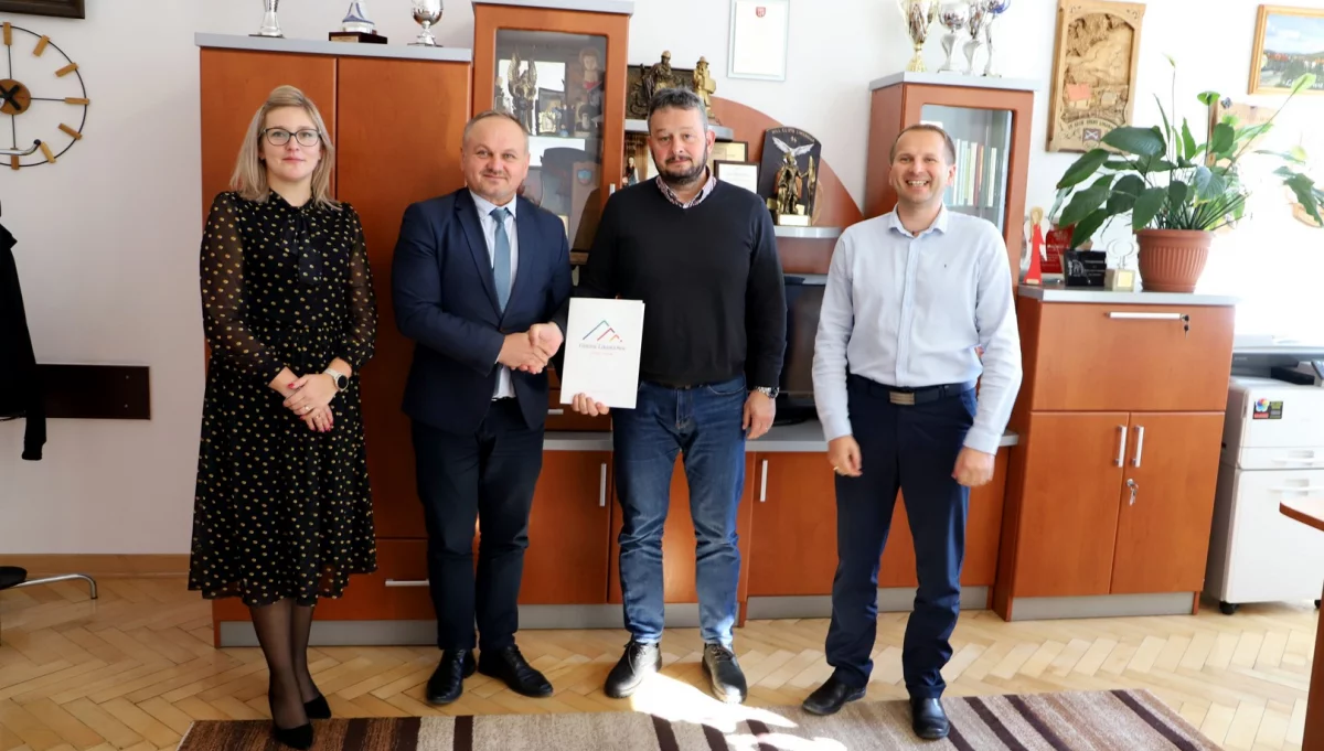 Wykonanie drogi do osiedla za tartakiem w m. MordarkA
