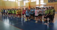 Poręba Wielka najlepsza w powiecie w piłkarskich rozgrywkach dziewcząt - zdjęcie 2