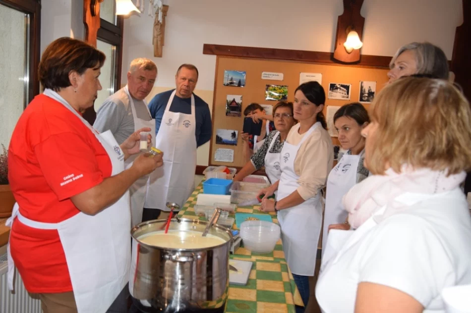 Gospodynie z Podkarpacia odwiedziły Zagórzańskie Dziedziny (ZDJĘCIA) - zdjęcie 18