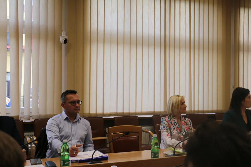 Partnerstwo Miast i Gmin Powiatu Limanowskiego na rzecz ożywienia gospodarczego i wspólnej realizacji przedsięwzięć - zdjęcie 9