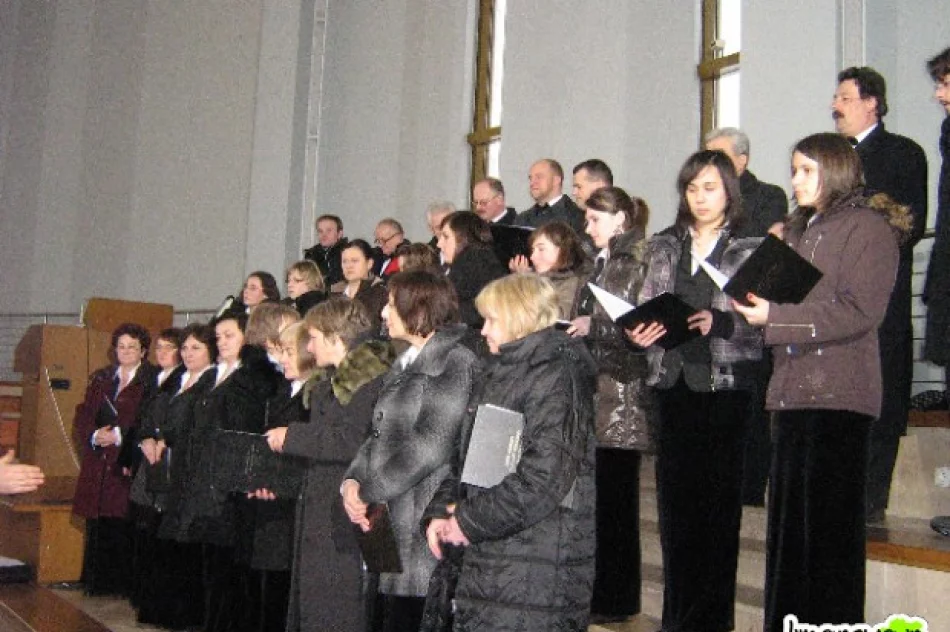 Chór w Łagiewnikach - zdjęcie 4