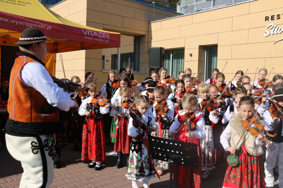 27 października odbył się I Jesienny Piknik Zdrowia - zdjęcie 16